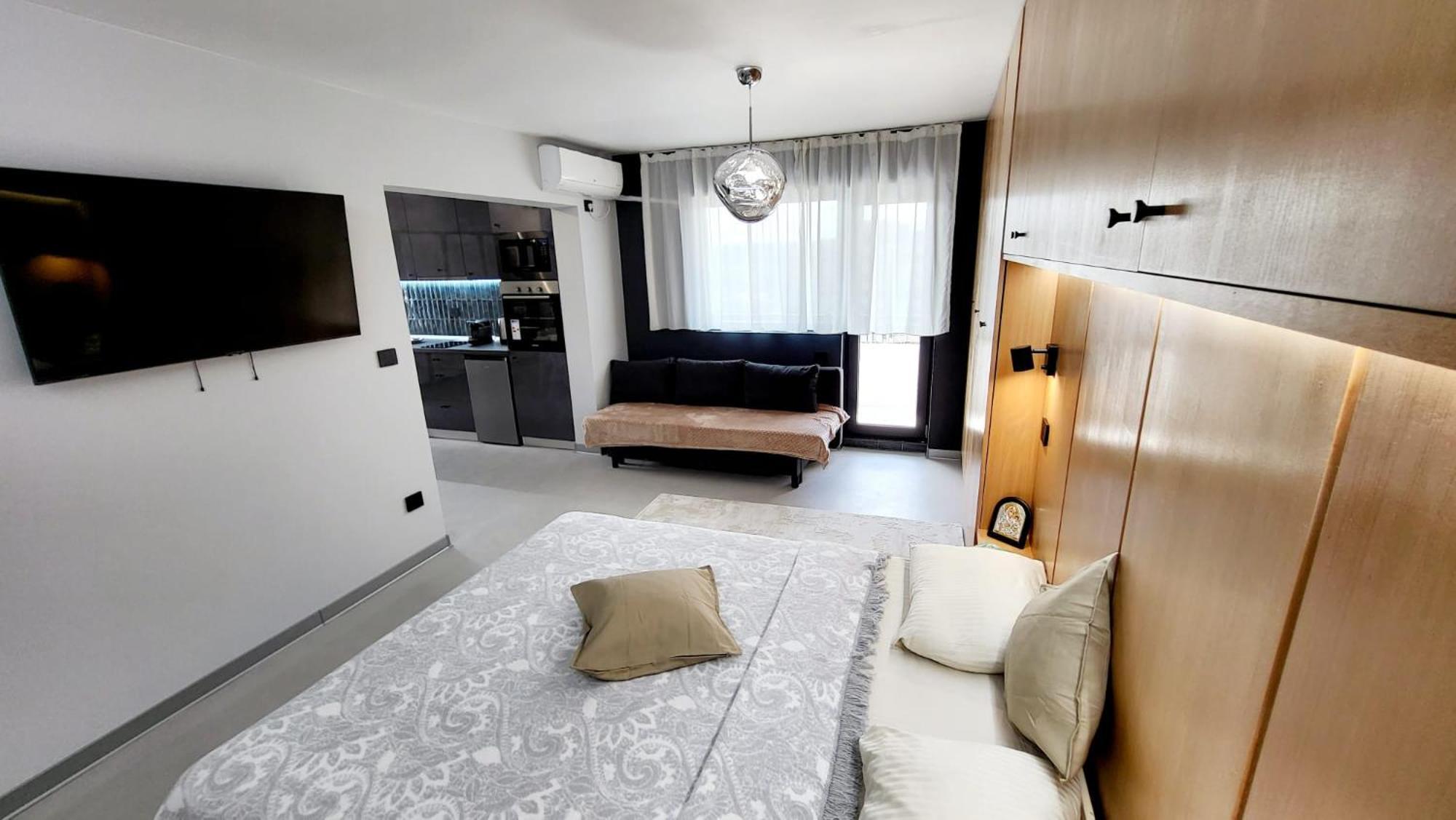 Panoramic Penthouse In The Heart Of Iasi