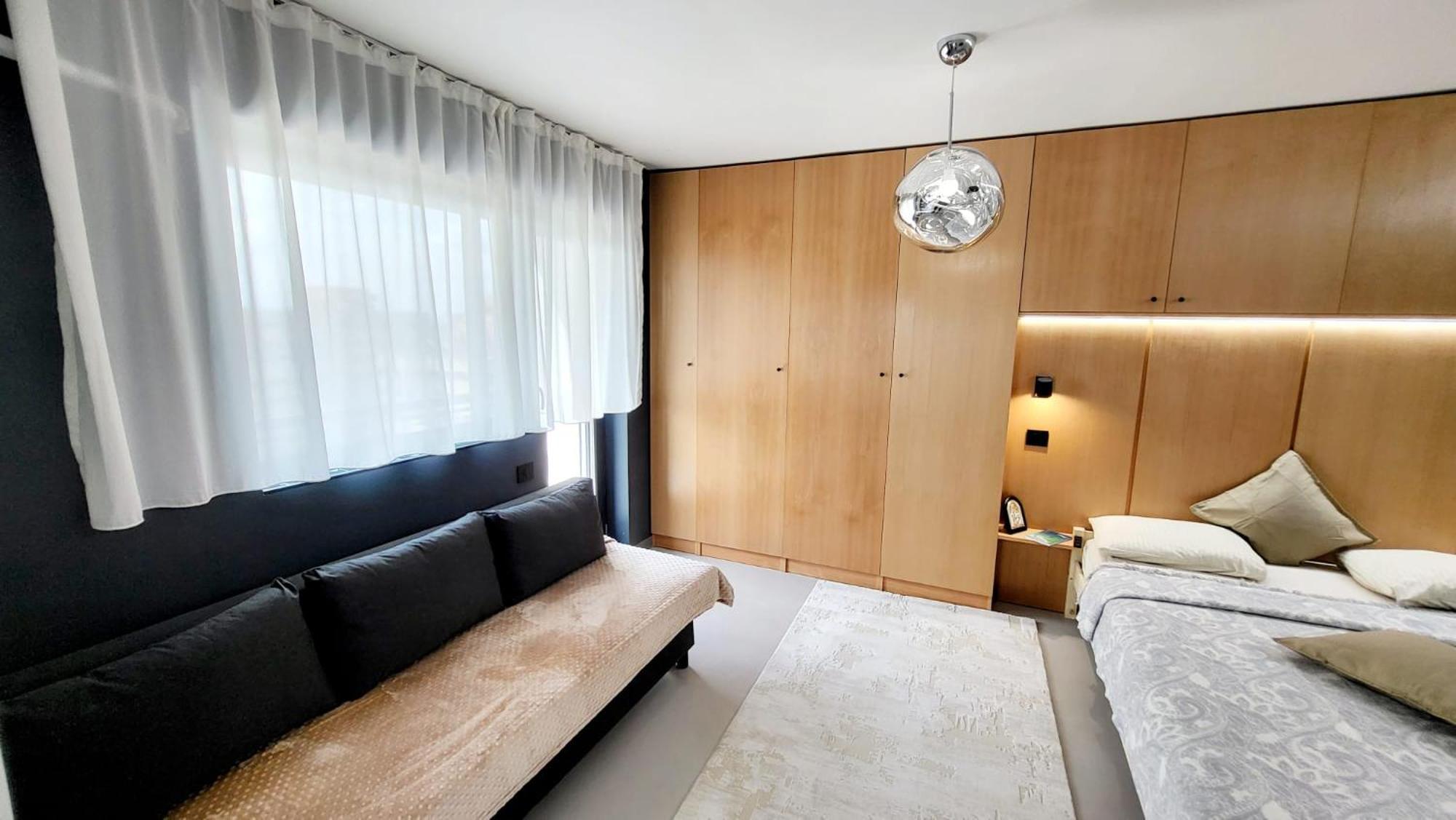 Panoramic Penthouse In The Heart Of